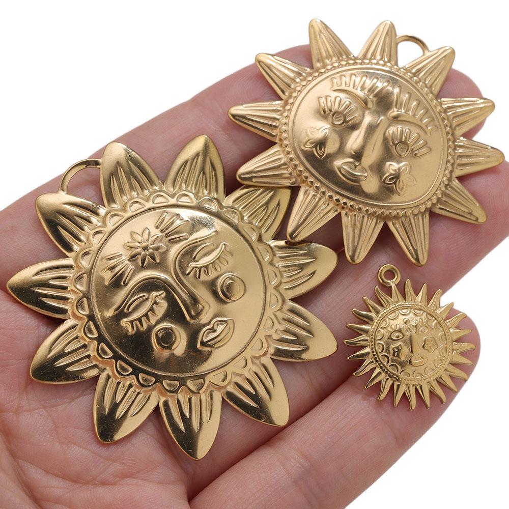 5 ciondoli rotondi vintage in  - Moon Star Earrings recensione e prezzo