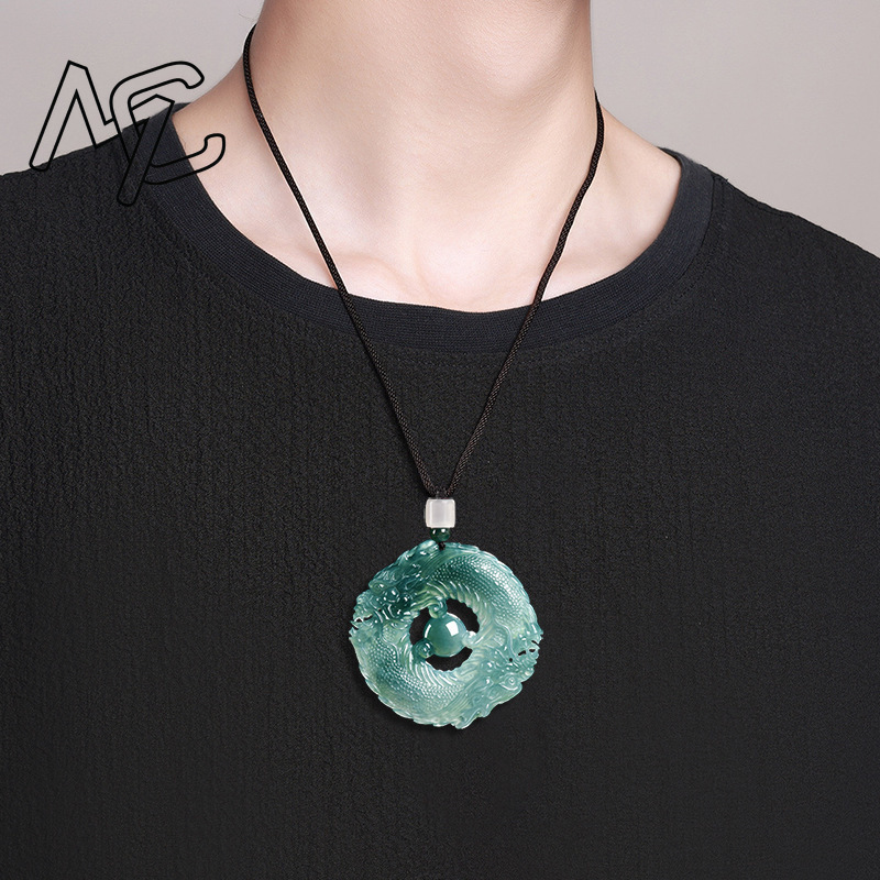 Collana con Pendente in Giada  - Jewelry & Watches Bench recensione e prezzo