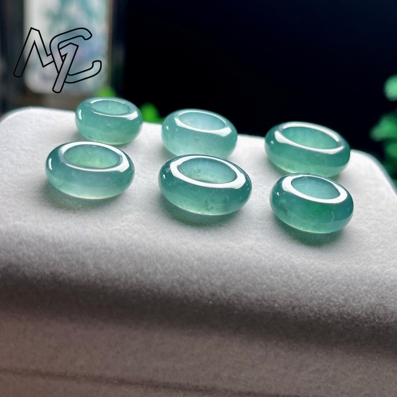 Anello con Ciondolo Smeraldo N - Jewelry & Watches Bench recensione e prezzo
