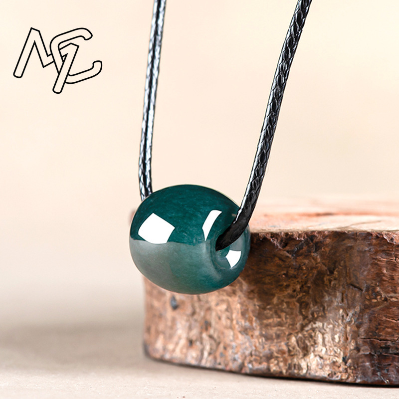 Collana con Pendente in Smeral - Jewelry & Watches Bench recensione e prezzo